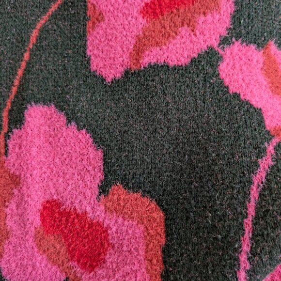 Cabi Floral Sweater - Picture 3 of 4